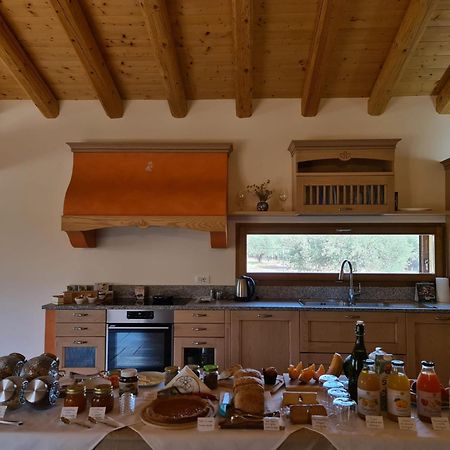 Agriturismo Corte Degli Ulivi Capoterra Eksteriør billede