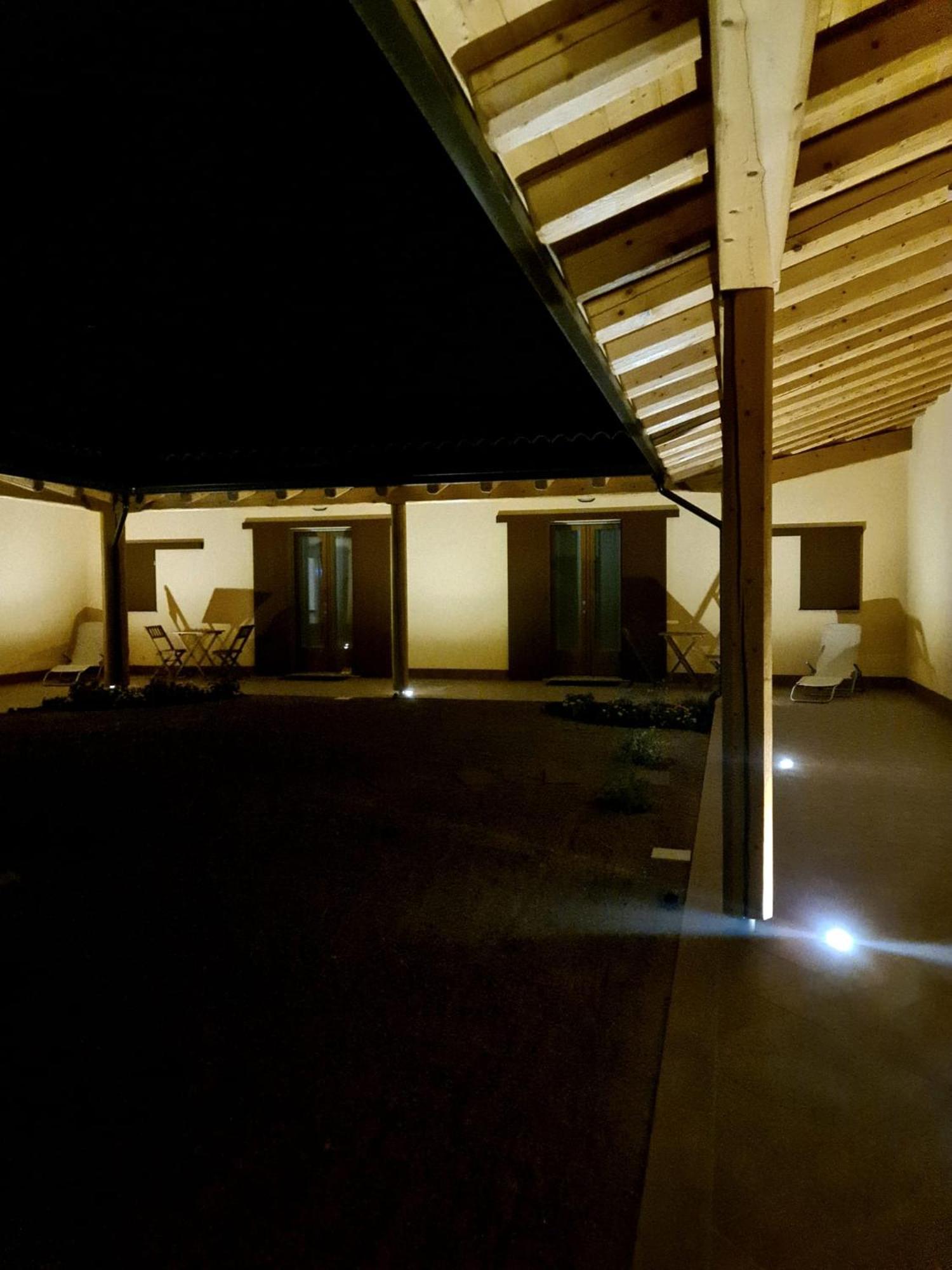 Agriturismo Corte Degli Ulivi Capoterra Eksteriør billede